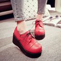2016 Hot Vintage Style Height Increasing Sneakers Flat Platform Lace Up Black Red Women Shoes Casual