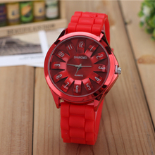 Nuevo diseño único of the ahueca hacia fuera el reloj, reloj de cuarzo 2016 ms marea, varios colores de correa de silicona reloj casual, noble generoso