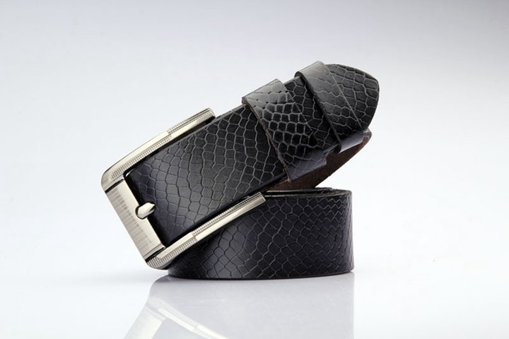 2015 good quality cow genuine vintage leatherbelts for men,male strap metal pin buckle,fashion cintos masculinos free shipping 2015 good quality cow genuine vintage leatherbelts for men,male strap metal pin buckle,fashion cintos masculinos free shipping