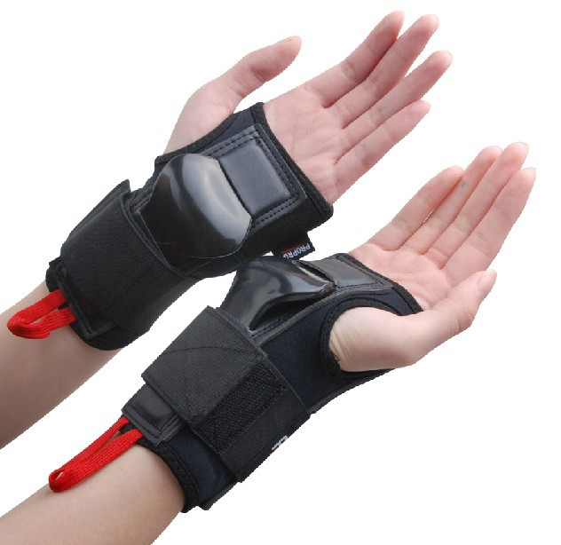 High Quality Wrist Palm Guards Pads Stablizer Support Skateboard Ski