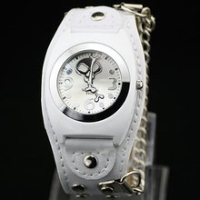 2015 venta caliente nuevo adolescente joven cabeza del cráneo Deco Dial movimiento de cuarzo reloj de pulsera envío gratis
