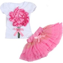 Casual clothing set 2 pieces T shirts short skirts with red flower outerwear and outdoor for