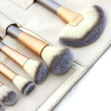 18PCS Professional Makeup Cosmetic Brush Set Blush Brush Eyeliner Eye Shadow Brow Lip Brushes Leather Make