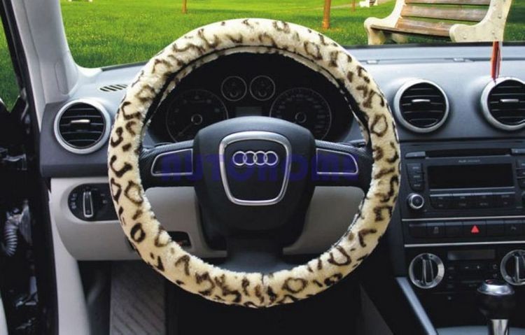 Soft Leopard Plush Auto Car Steering Wheels Cover Anti-slip 38CM 15 Beige (2)