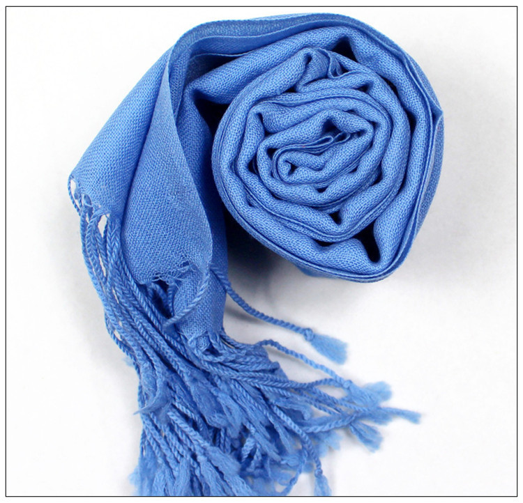 77wool scarf