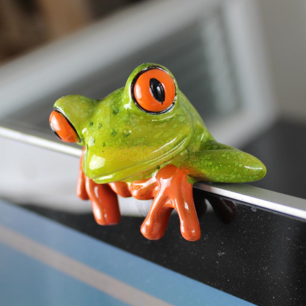 Novelty Resin 3D Craft Frog Decoration Office Desk Computer Decoration