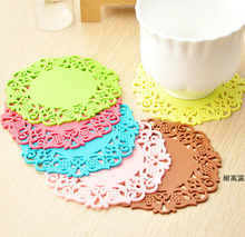 5pcs Placemat Color Pastoral Silicone Round Hollow Mat Insulation Pad Kitchen Accessories Placemats For Table Cup Mats Coaster