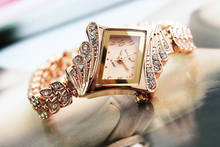 Rose Gold Fashion Premium Women s Business Diamond Bracelet Watch Women Luxury Casual Steel Quartz Watches