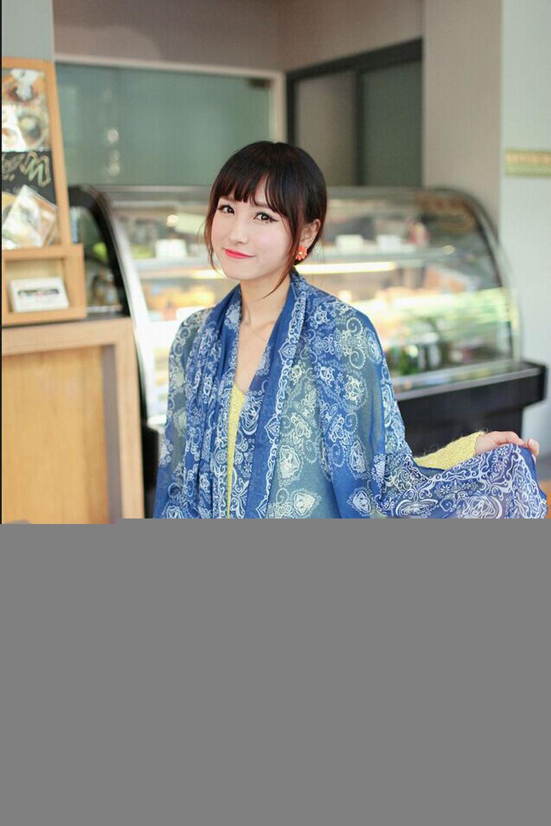 2015 150 35CM High quality Blue and White Porcelain Style Thin Section the Silk Floss Women