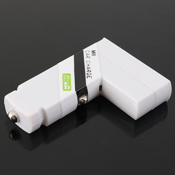 Double USB car charger-QAF75 (4)