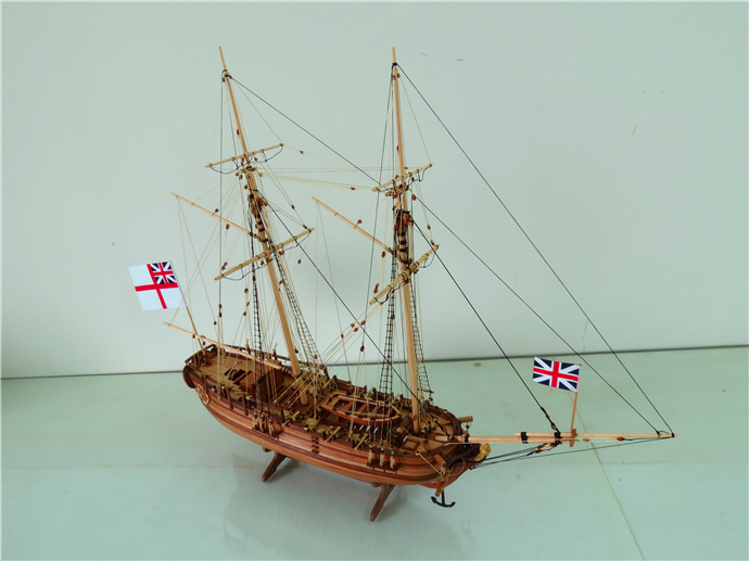 ZHL wooden model ship kit H.M.S. Halifax KSL05in Model Building Kits