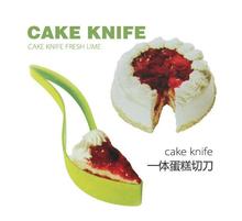 1PC Cake Pie Slicer Sheet Guide Cutter Server Bread Slice Knife Kitchen Gadget kitchen accessories,cooking tools Brand New