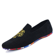 2015 men fashion slip-on Totem Printing flats shoes Nubuck Leather driving shoes men moccasins male boat loafers 5505