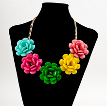 Factory Outlet Europe and America most fashion jewelry Zinc alloy with acrylic perfect Five flower multi