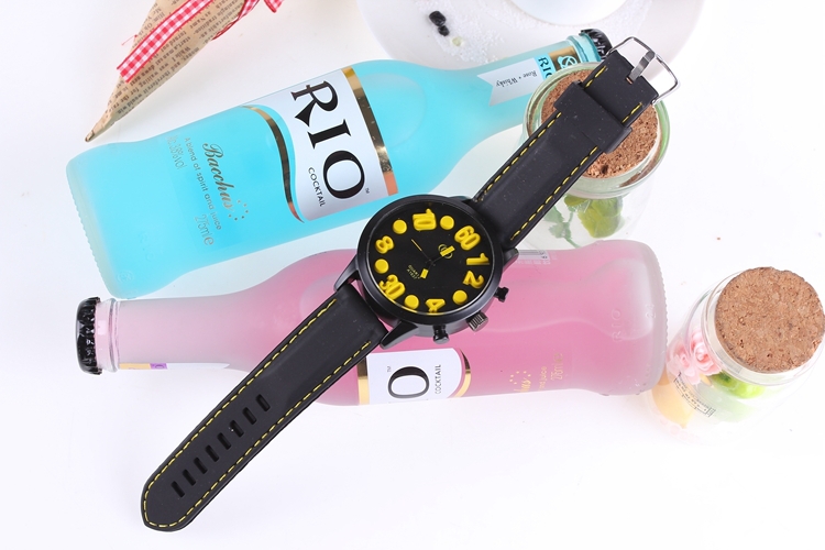 2015 Rood New Style Long Strap Women Watch Sports Watch With 6 Color
