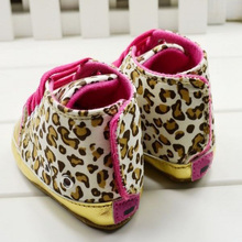 Cute Baby Girl Infant Toddler Leopard Gold Crib Shoes Walking Sneaker