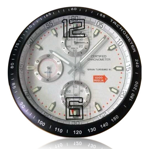 watches with sweeping second hand