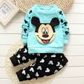 2015 new baby boys and girls autumn and winter clothes for the baby cute cartoon printed