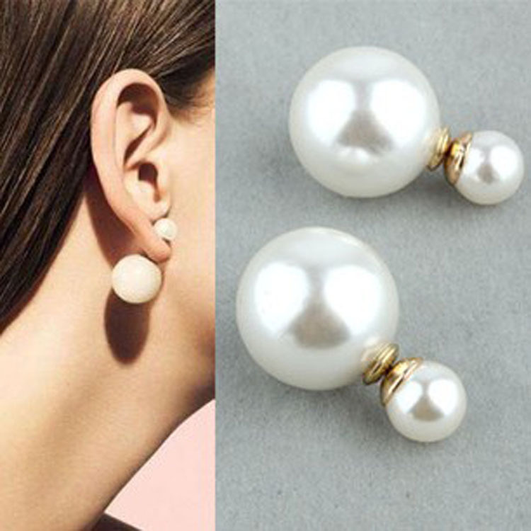 Alternative Novel Sided Large Small Fake Pearl Stud Earrings Can Be