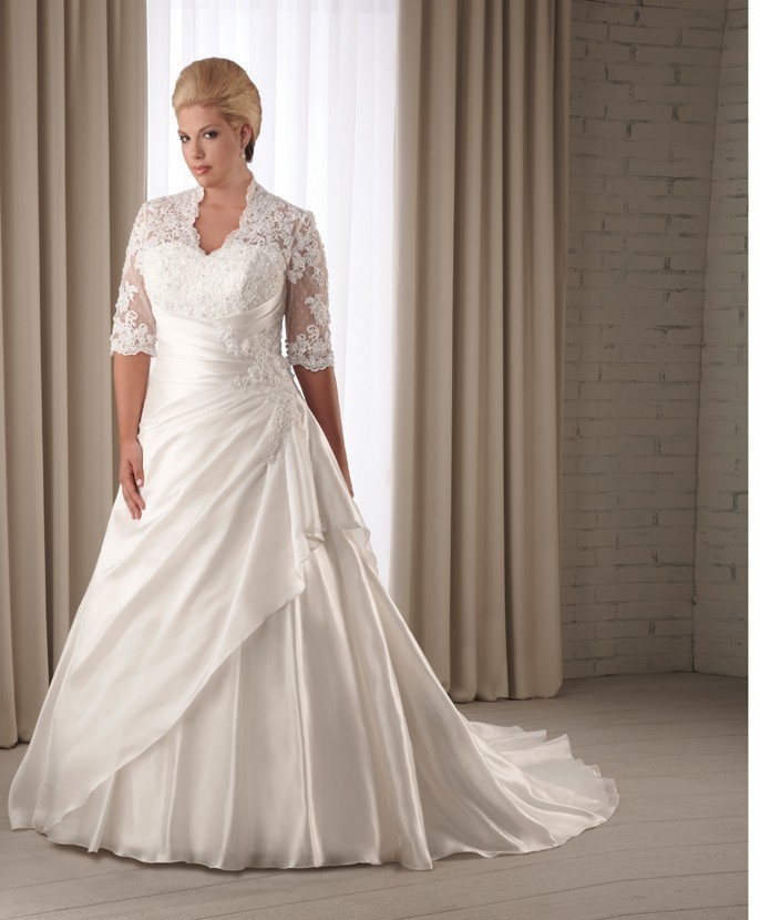 wedding dresses for full size gals