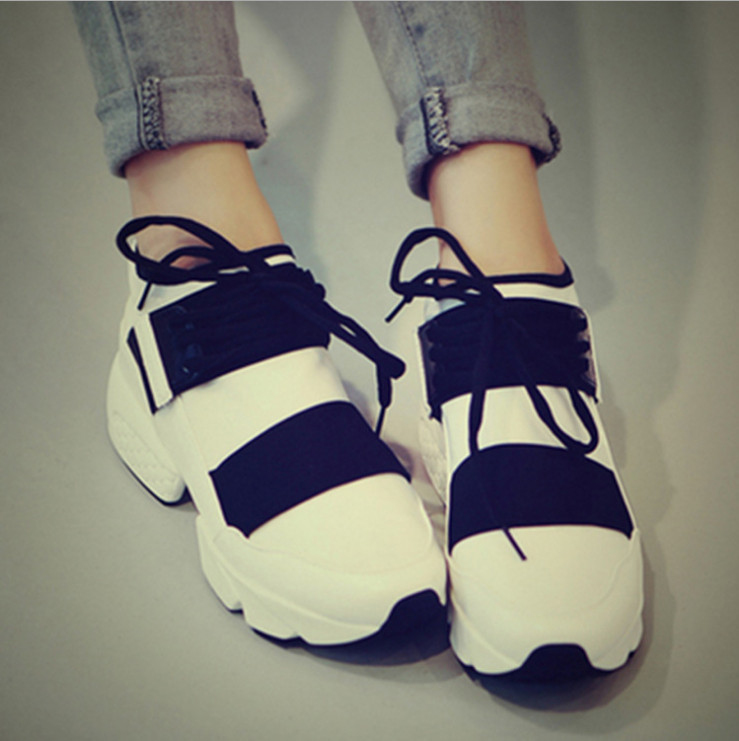 GUESS Chaussures Femme