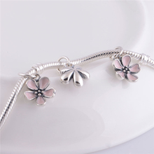 925 Sterling Silver Jewelry Wholesale Daisy Charm Pendant With Pink Enamel Infinity Love Bracelets Bangles Lw260