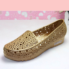 2015 autumn flat sandals woman plastic shoes hollow nurse shoes slip on female sandal for pregnant women with low-cut uppers sxx