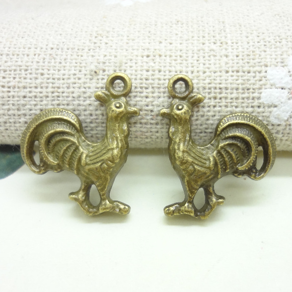 Wholesale 45 pcs Vintage Charms rooster Pendant Antique bronze Fit Bracelets Necklace DIY Metal Jewelry Making