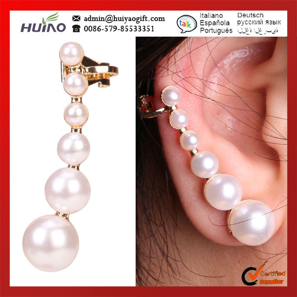 2015   earcuff          pearl    