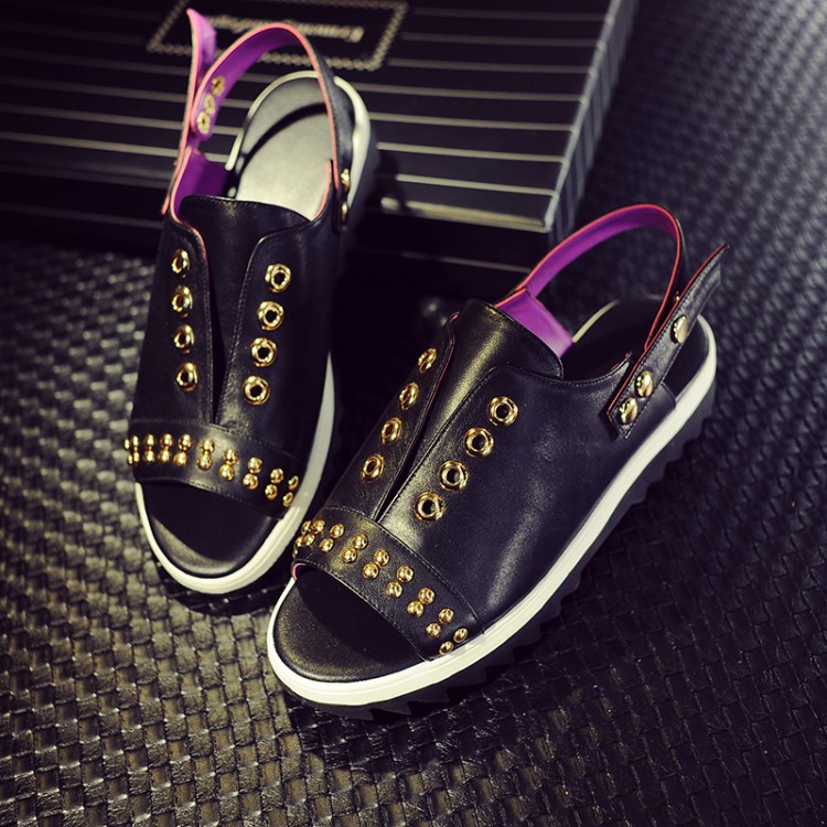 New 2015 Brand women flat platform shoes Genuine Leather women summer sandals Rivets ladies Mixed Colors shoes Beige/black