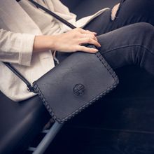 2016 Summer New Leather Women Messenger Bags Vintage Flap Ladies Mini Shoulder Crossbody Bag Solid Cover Clutch Female Handbag
