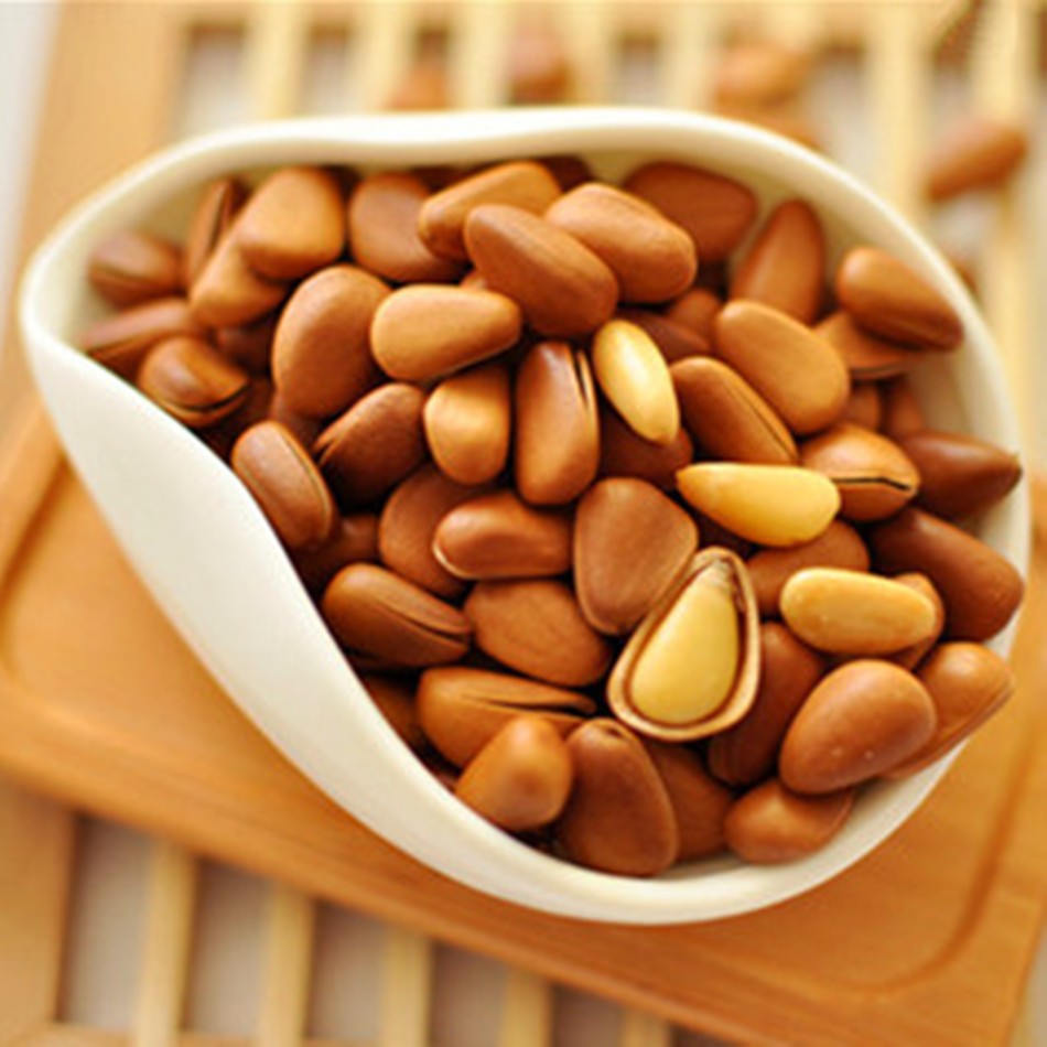 Dried fruit snacks taste northeast pine nuts open pine package mail hand stripping pine nuts