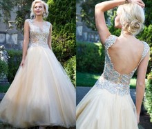 2016 Hot Sale New Arrival Sexy Open Back Beads Appliques Crystal Girls Formal Party Prom Dresses Floor Length Long Tulle Dress