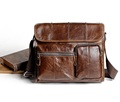 2017 Vintage Oil Wax Genuine Leather Men bags Fashion Brand Design Messenger Bag Retro Large Capacity