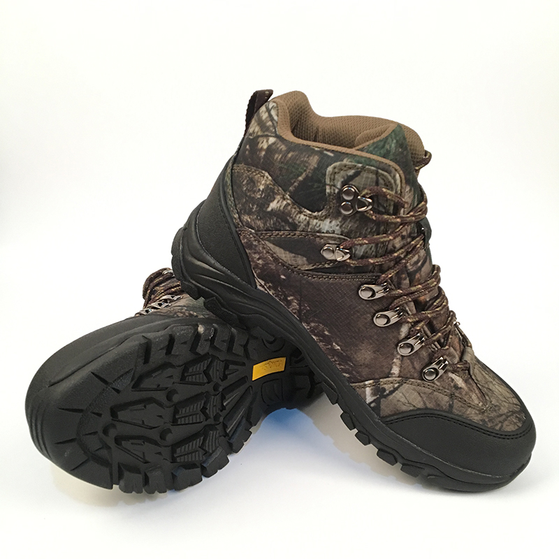 realtree hiking boots