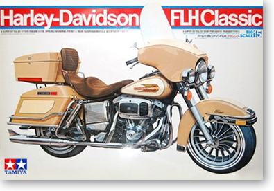 Tamiya 1:6 harley-davidson motorcycle model FLH Classic motorcycle (16040).