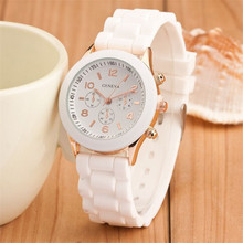 2016 Geneva Casual Watch men Women Dress Watch Quartz Military Silicone watches Unisex Wristwatch Sports watch relogio feminino