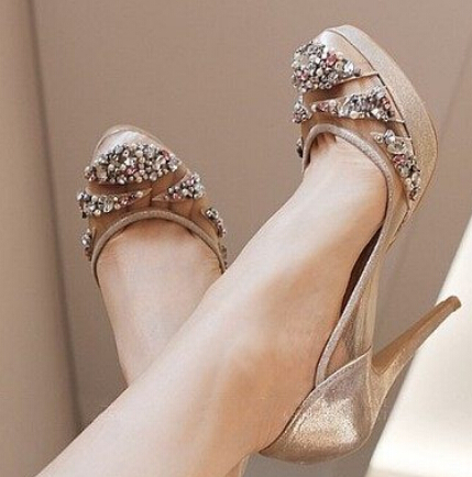 http://g01.a.alicdn.com/kf/HTB1Wr9uIXXXXXXVXFXXq6xXFXXXh/Women-Gold-Black-Crystal-High-Heels-Rhinestones-Wedding-Shoes-Sheepskin-Genuine-Leather-Stiletto-Peep-Toe-Pumps.jpg