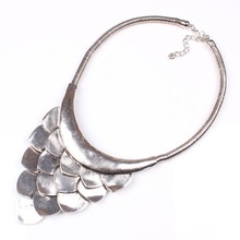 Vintage Jewelry Silver Plated Romantic Heart Choker Necklace For Women Dress Wholesale Price XAJ1