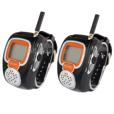 462MHz 467MHz Freetalker Watch Walkie Talkie Up to 6km of Range 2pcs in one packaging the
