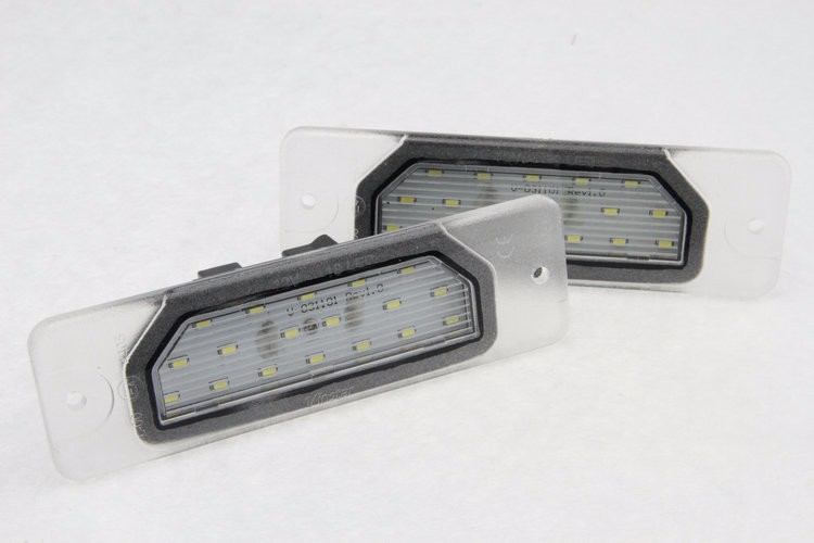 led license plate lamp for infiniti (3)