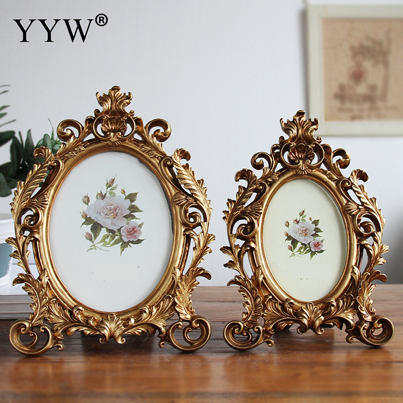 Oval Gold Framed Photo Frame Retro European Style With Rose Flower Decoration