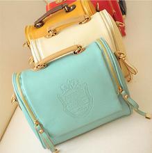 Free shipping fashion handbags 2016 new big European and American British double pull crown tide package Messenger Bag