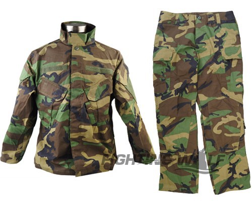 Tactical Military Combat Airsoft US Woodland Camo Cotton Material Uniform Shirt +Pants S Comfortable Front Pocket Velcro Closure