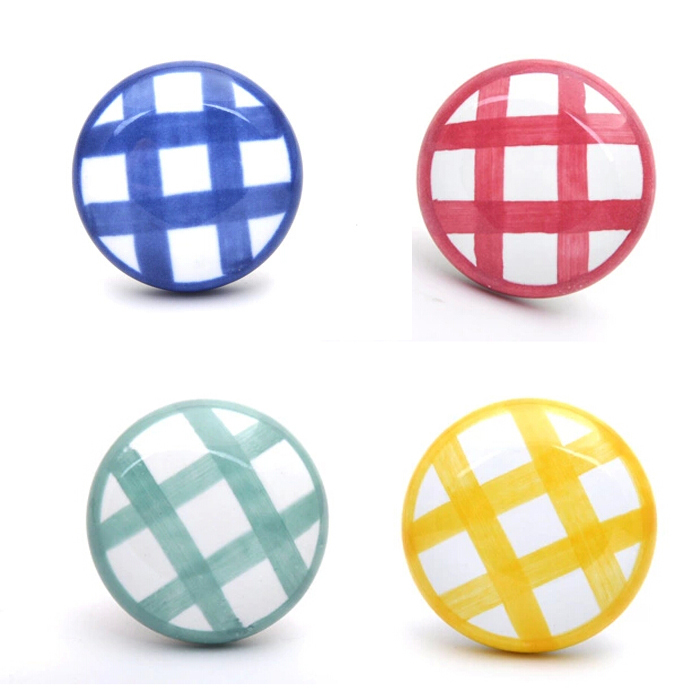 Compra pintado puertas de gabinete de cocina online al por mayor de