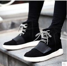 High quality new yeezy men s shoes of the spring and autumn and the shoelaces flow