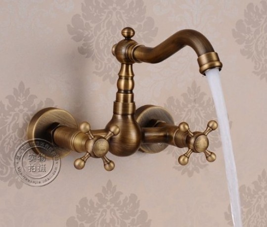 Compra Montaje en pared de cocina grifo del fregadero online al por