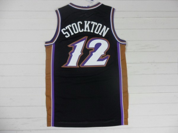 12 John Stockton