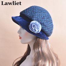 T173 2016 New winter Womens French Velvet Hat Newsboy Buckle Cap slouchy beanie visor with marten hair pom trimmed Skullies Cap