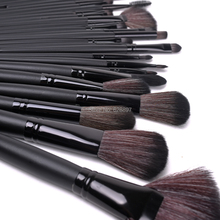 A 32pcs Makeup Brush Sets Professional Cosmetics Brushes Eyebrow Eye Brow Powder Lipsticks Shadows Make Up